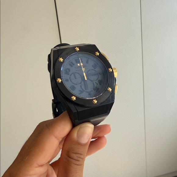 TW STEEL
Renault F1 Team Pilot Quartz Black Men's Watch - Picture 1 of 3